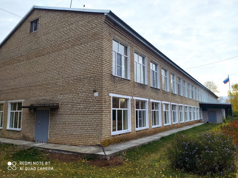 Школа села Новая Смаиль, Малмыжского района.